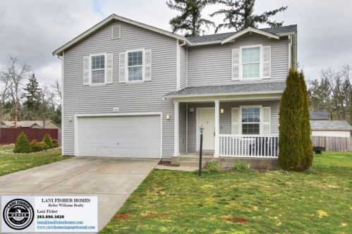 518 Emerald Ct, Rainier, WA 98576-9597