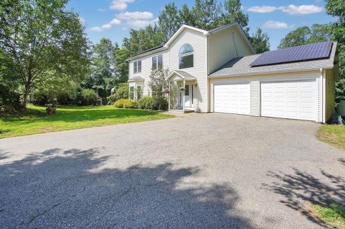 298 Eastview Dr, Coventry, CT 06238-3611