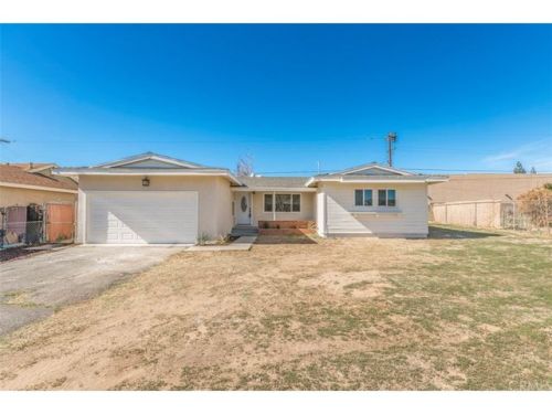 214 Carter St, Rialto, CA 92376-7005