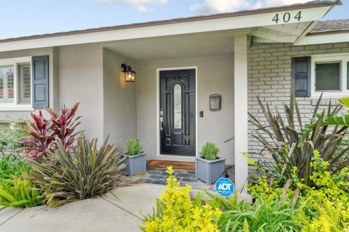 404 Northridge Ave, Glendora, CA 91741-2037
