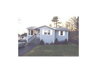 74 Ivy St, Branford, CT 06405-3714