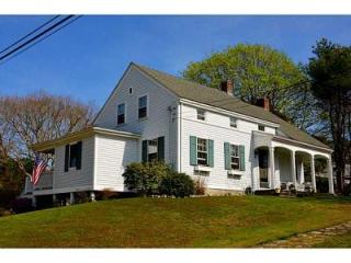 32 Langworthy Rd, Westerly, RI 02891-3935
