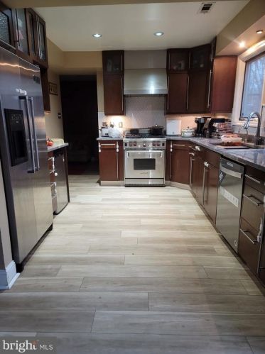 9493 Greco Garth, Columbia MD  21045-4415 exterior