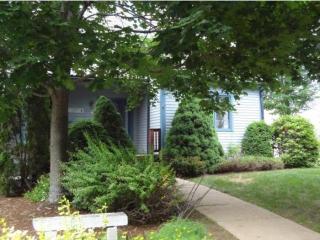 14 Kristen Dr, Laconia, NH 03246-4036