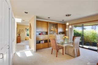 1613 Edgemoor Ln, Everett, WA 98203-1672