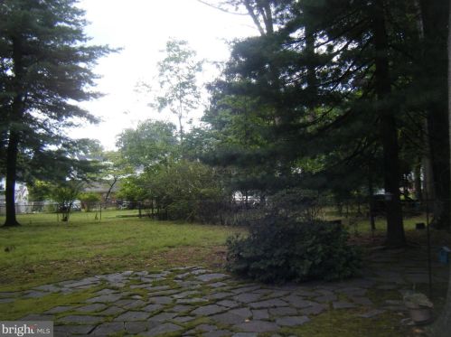 1445 Stuyvesant Ave, Trenton NJ 08618-4104 exterior