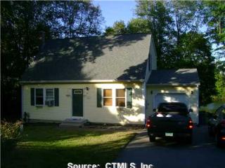 20 Buck St, Killingly, CT 06239-2705