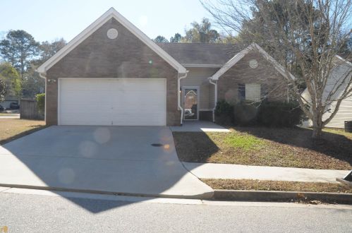 14 Grier Ln, Newnan, GA 30263-6756