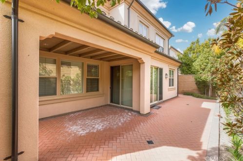81 Kimbal, Irvine CA  92620 exterior