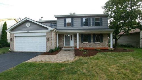 1041 Timberwood Ln, Barrington Hills, IL 60102