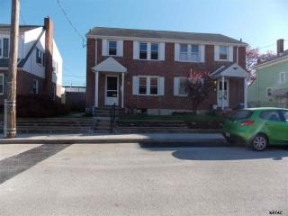271 Locust St, Hanover, PA 17331-2617