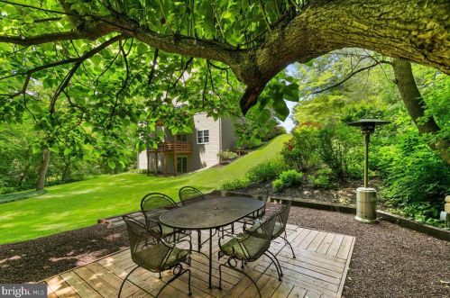 104 Cliff Ave, Lancaster PA  17602-4700 exterior