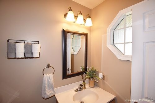 1304 Coldspring Rd, Carol Stream IL  60188-2989 exterior