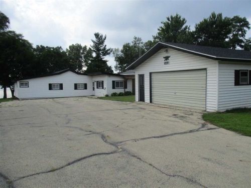 5698 Riverview Rd, Thomson, IL 61285-7569
