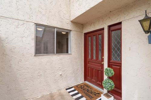 9125 Emberglow Ln, Dallas, TX 75243-3241