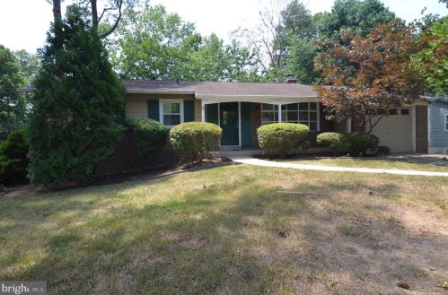 2519 Pembroke Ct, Woodbridge, VA 22192-3712