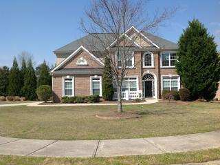 3148 Wolf Club Dr, Atlanta GA  30349-8703 exterior