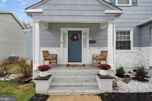 710 Polk Ave, Trenton, NJ 08648-4427