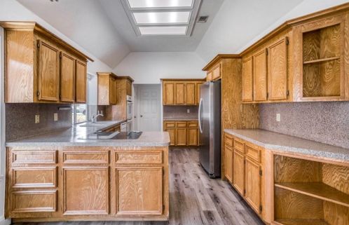 1309 Royal Palm Ln, Carrollton TX 75007-1035 exterior