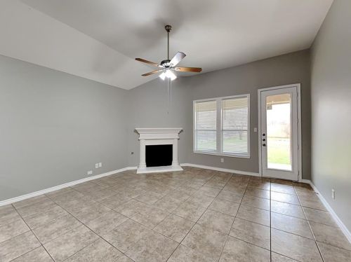 5505 Millers Creek Dr, Argyle TX  76226-4243 exterior