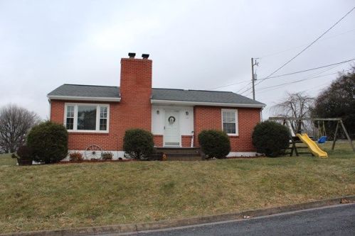 149 Copenhaver St, Thomas Bridge, VA 24354-4301