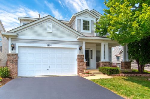 2151 Sudbury St, Naperville, IL 60564-8484