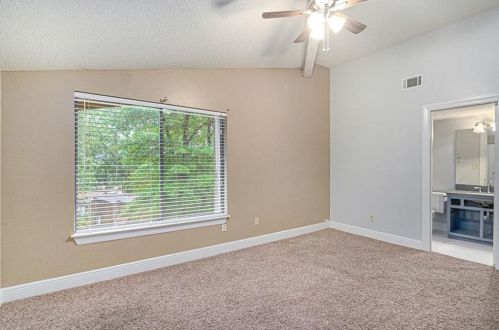 3103 Fairington Dr, Lithonia, GA 30038-2024