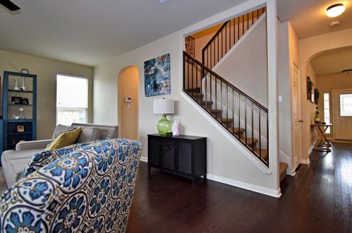 1065 Four Seasons Farm Dr, Uhland TX 78640-5765 exterior