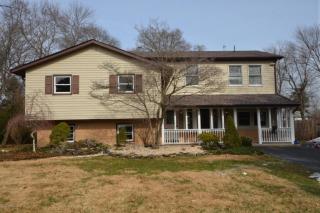 17 Tamarack Dr, Millstone Township, NJ 07726-2717