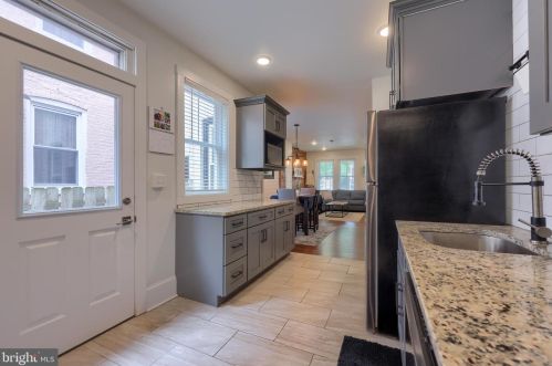 345 Ross St, Lancaster PA  17602-1941 exterior