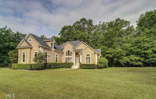 304 Harbour Shores Dr, Jackson, GA 30233-6366