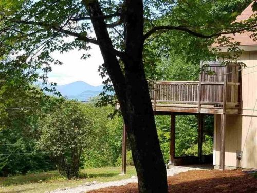 14 Forclaz Rd, Madison, NH 03849-4403