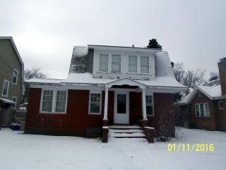1806 Ridge Ave, Rockford, IL 61103-4440