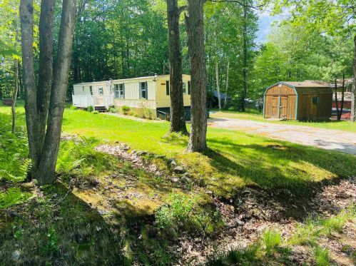 25 Diana Dr, Tilton, NH 03276-4723