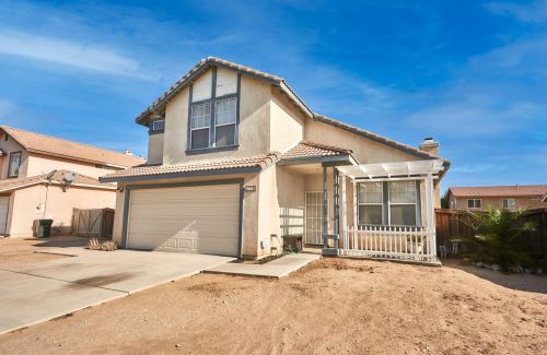 11594 Golden St, El Mirage, CA 92301-6008