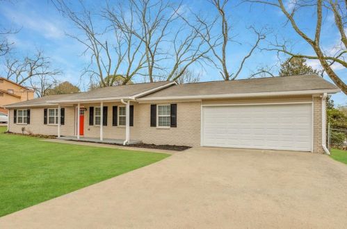 2876 Stanton Rd, Conyers GA  30094-2652 exterior