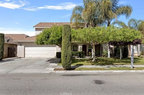 1184 Monterey St, Madera, CA 93637-3803