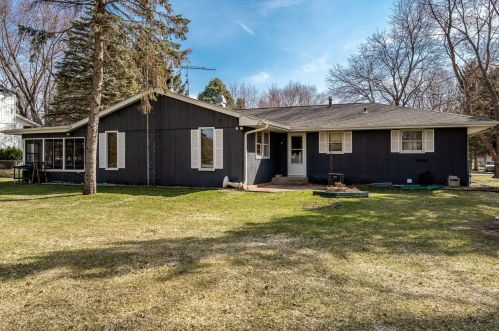 1165 Aura Dr, Rockford, IL 61108-4403