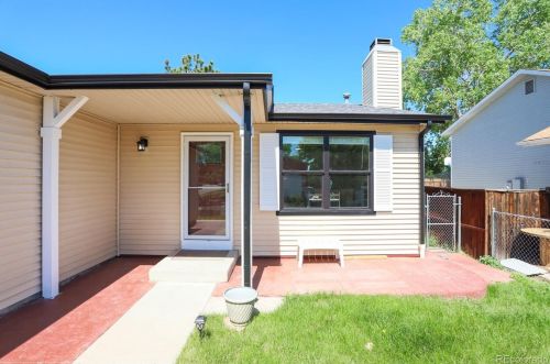 4773 Dearborn St, Denver, CO 80239-6405