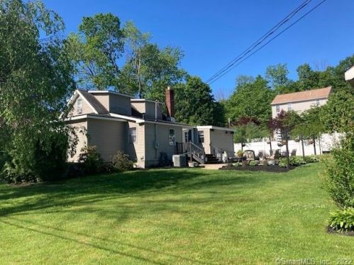 134 Mount Pleasant Ter, Torrington, CT 06790-5177