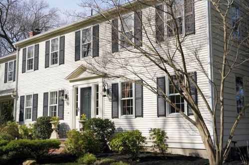 10 Fox Run, Warwick, RI 02818-1645