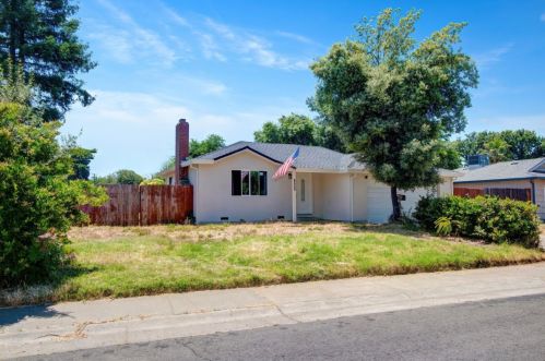 10904 Cristobal Way, Rancho Cordova, CA 95670-4156