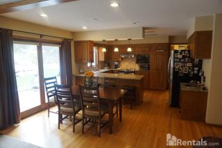 6128 Sherman Cir, Minneapolis MN  55436-1954 exterior