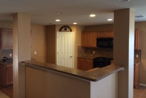 293 Camelia Pkwy, Uhland TX  78640-5957 exterior