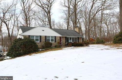 2119 Oaklyn Dr, Fallston MD  21047-2005 exterior