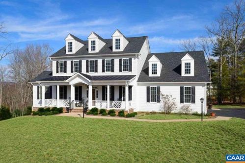 2131 Farringdon Rd, Keswick, VA 22947