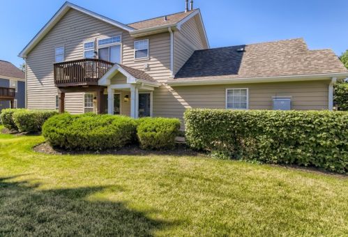 131 Portsmouth Ct, Glendale Heights, IL 60139-3762