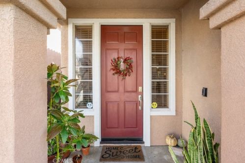 1270 Springwood Dr, Anaheim, CA 92808-3602