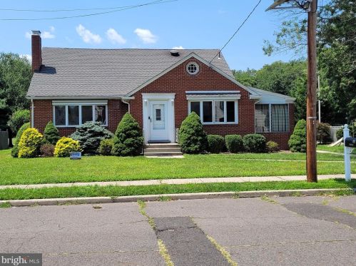 481 Trinity Ave, Trenton NJ  08619-2347 exterior