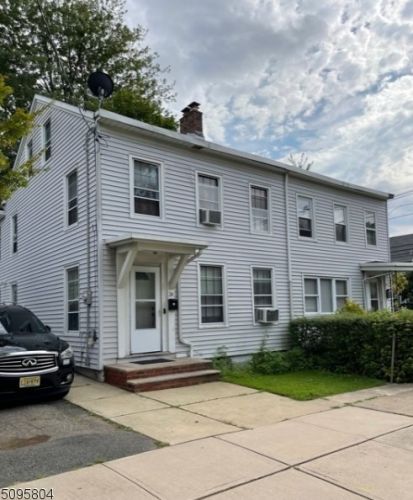 24 Park St, Bloomfield, NJ 07003-2527